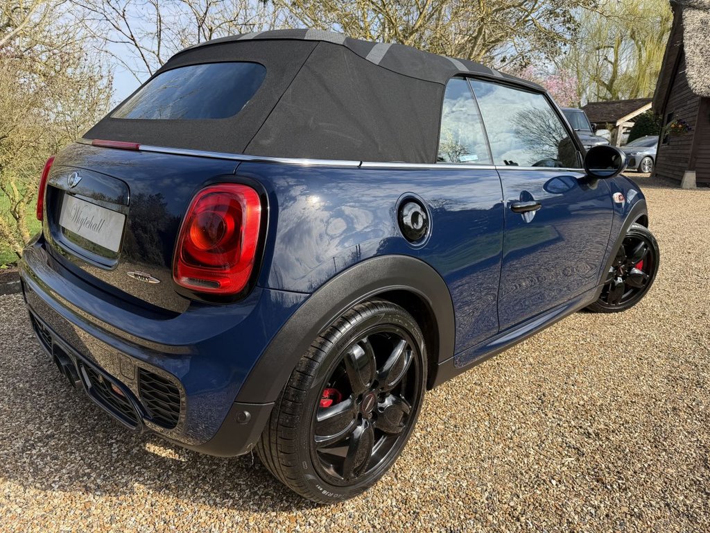 Used MINI Convertible 2017 for sale - 77739708: Photo 5