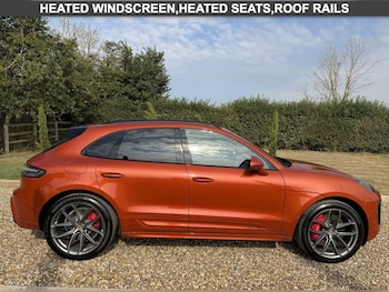 Used Porsche Macan 2021 for sale - 79288572: Photo