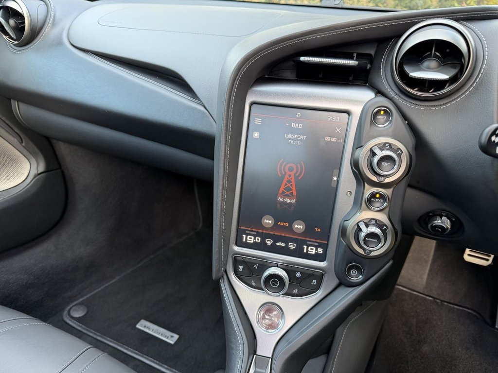 Used McLaren 720S 2017 for sale - 77157389: Photo 14