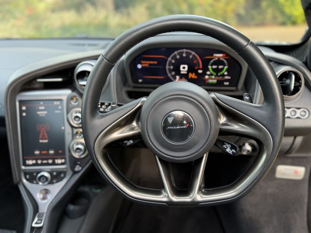 Used McLaren 720S 2017 for sale - 77157389: Photo 15