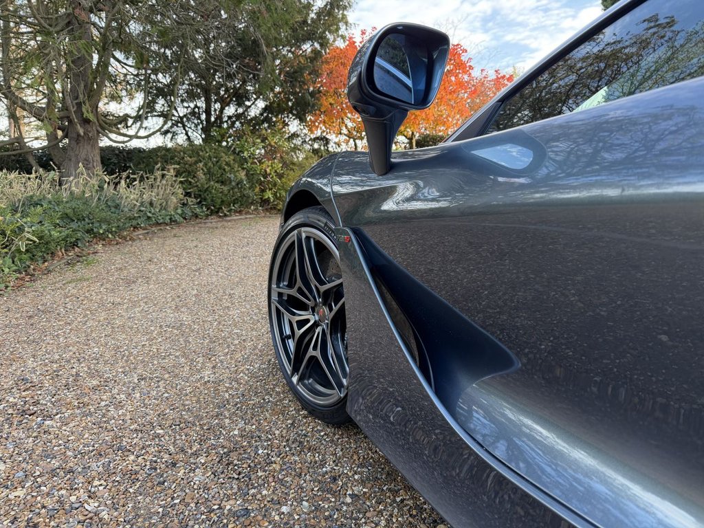 Used McLaren 720S 2017 for sale - 77157389: Photo 31