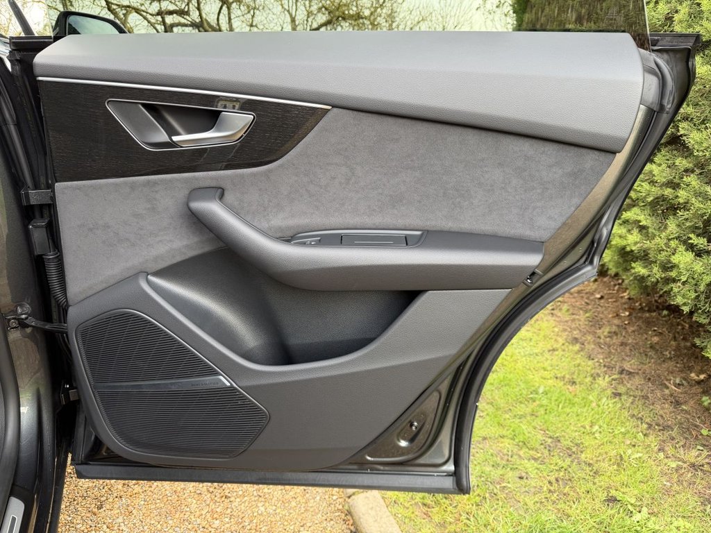 Used Audi Q8 2025 for sale - 78030267: Photo 36