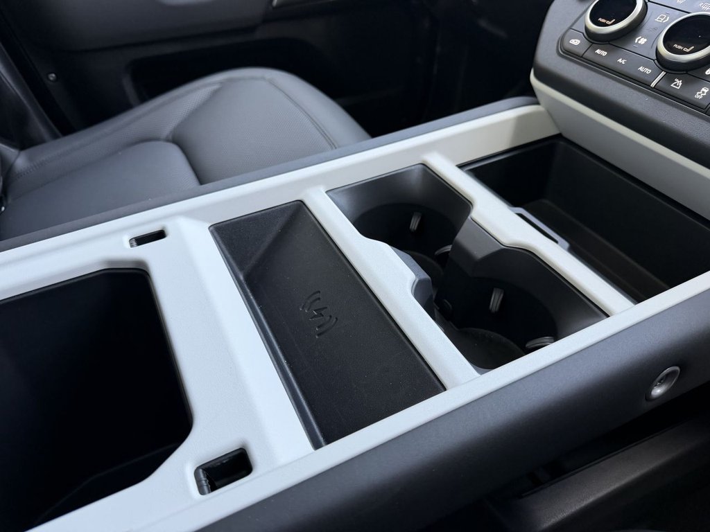 Used Land Rover Defender 2025 for sale - 77436412: Photo 26