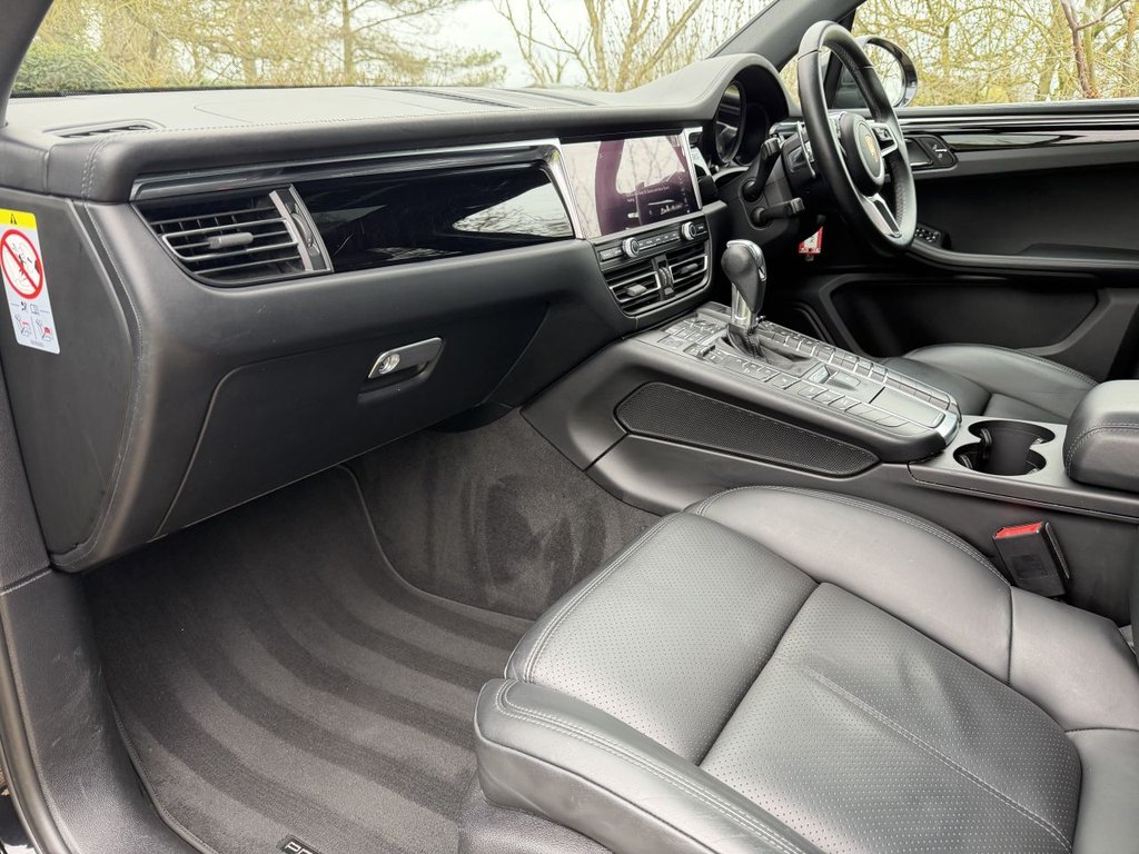 Used Porsche Macan 2019 for sale - 77680835: Photo 15