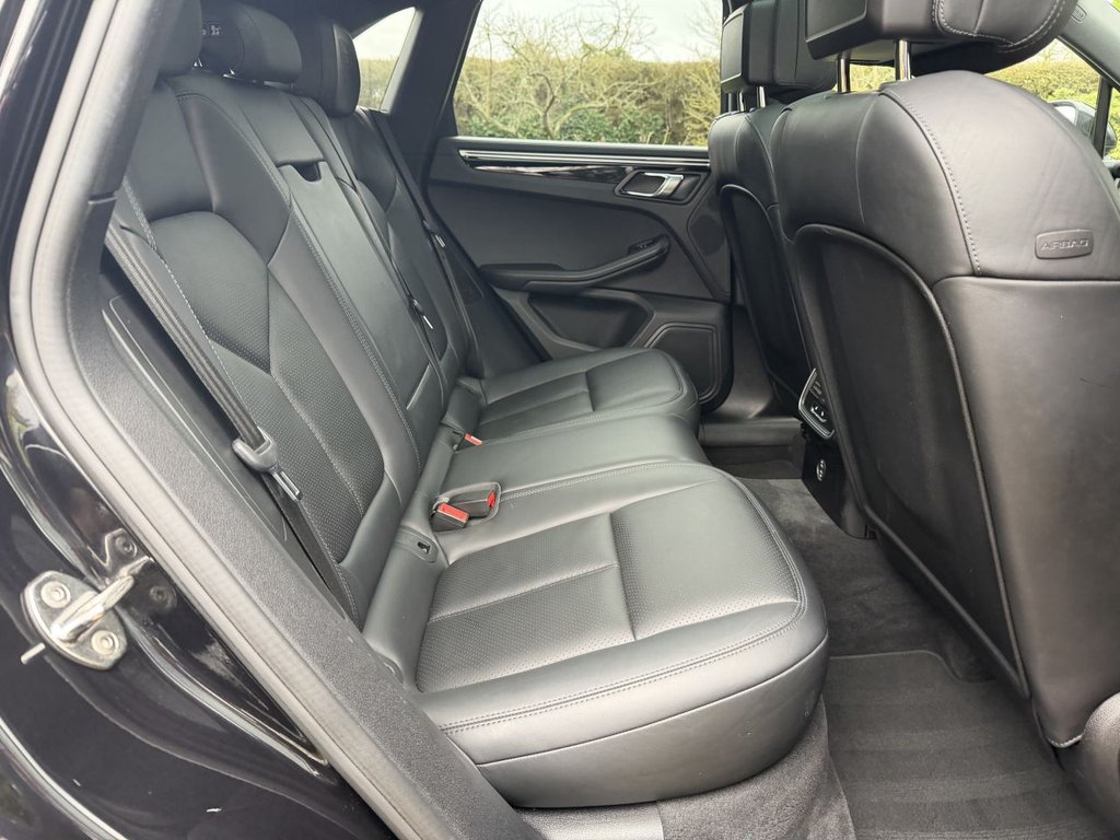 Used Porsche Macan 2019 for sale - 77680835: Photo 16