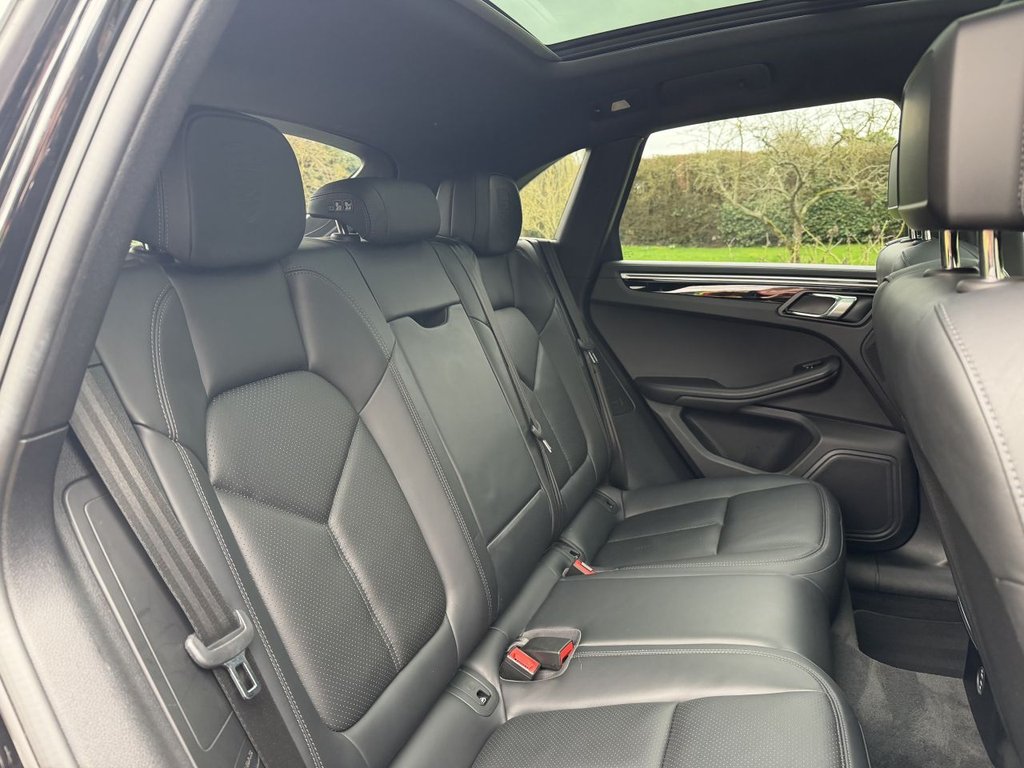 Used Porsche Macan 2019 for sale - 77680835: Photo 17