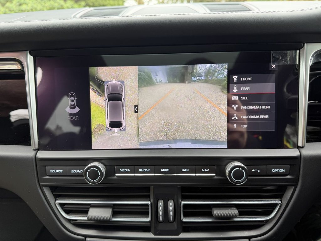 Used Porsche Macan 2019 for sale - 77680835: Photo 21