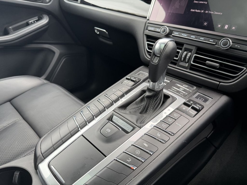 Used Porsche Macan 2019 for sale - 77680835: Photo 24