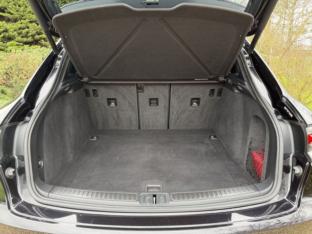 Used Porsche Macan 2019 for sale - 77680835: Photo 31