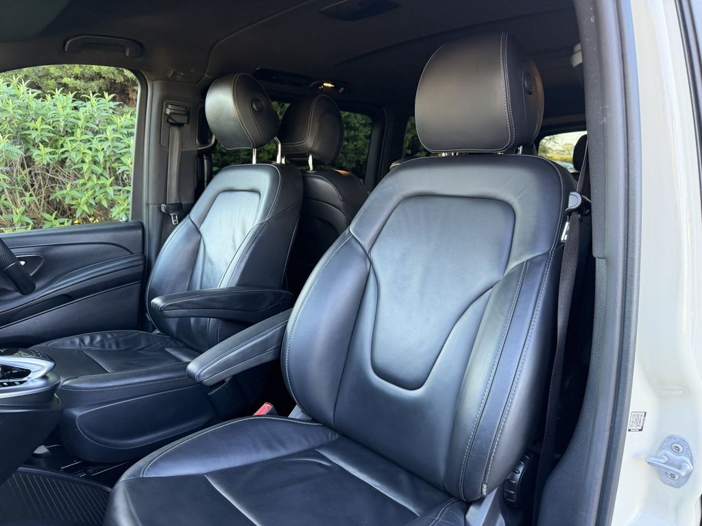 Used Mercedes-Benz V-Class 2020 for sale - 77936432: Photo 11