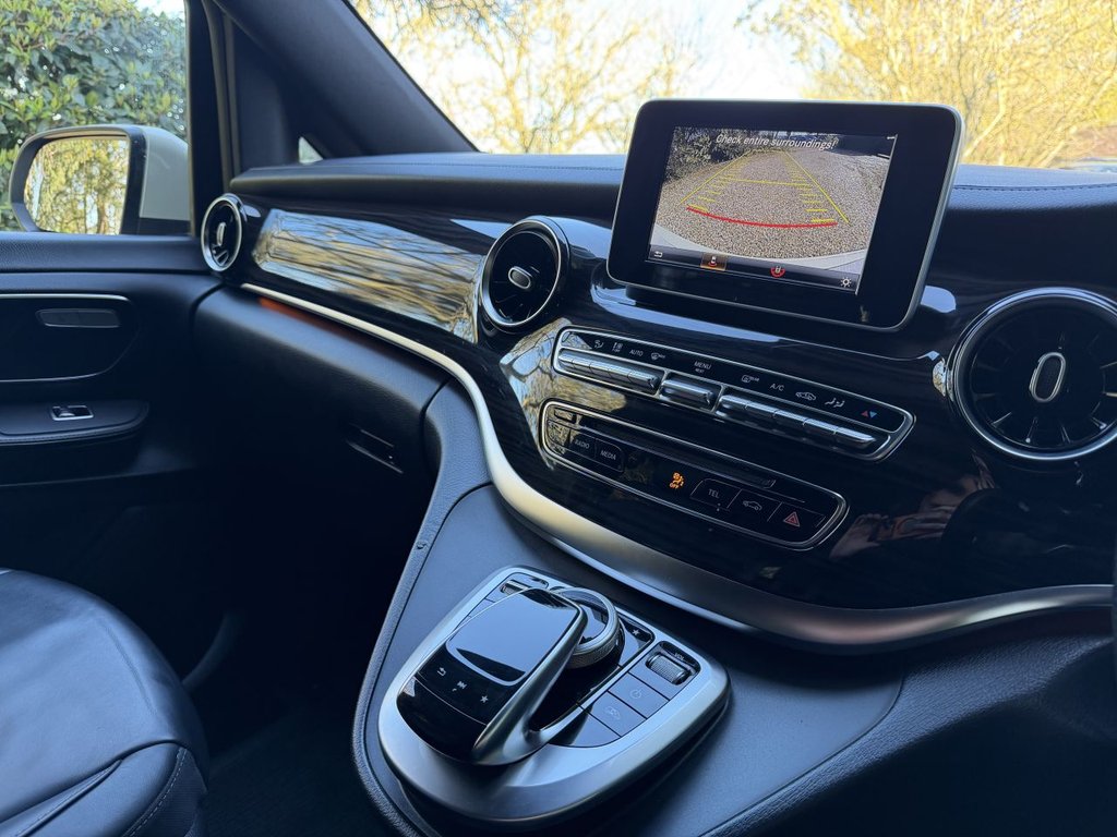 Used Mercedes-Benz V-Class 2020 for sale - 77936432: Photo 21