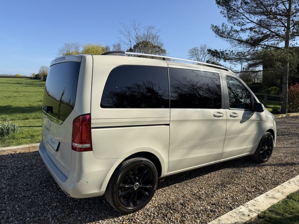 Used Mercedes-Benz V-Class 2020 for sale - 77936432: Photo 30