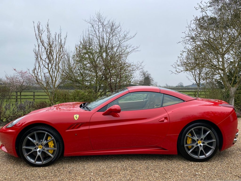 Used Ferrari California 2010 for sale - 77157390: Photo 19