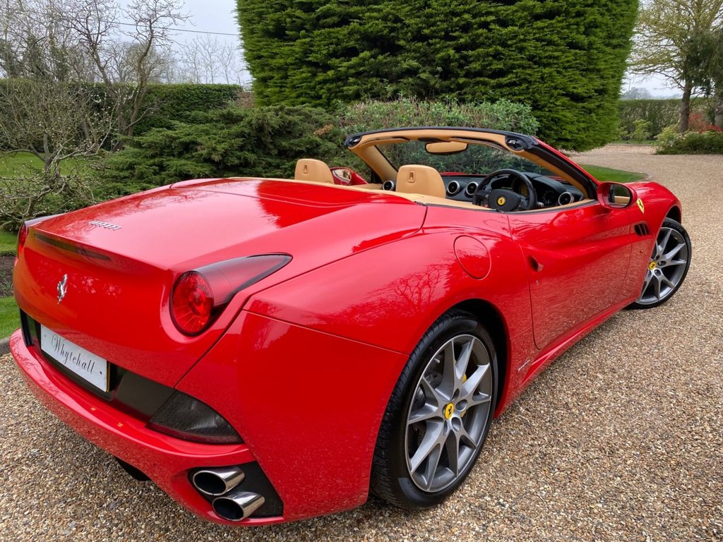 Used Ferrari California 2010 for sale - 77157390: Photo 24