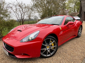 Used Ferrari California 2010 for sale - 77157390: Photo