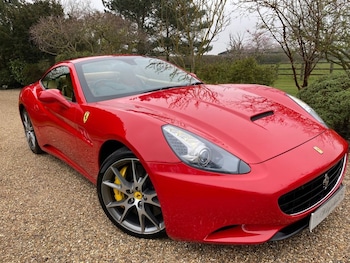 Used Ferrari California 2010 for sale - 77157390: Photo
