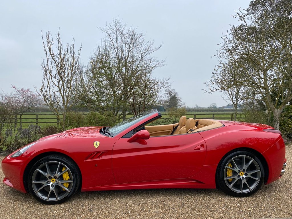 Used Ferrari California 2010 for sale - 77157390: Photo 8