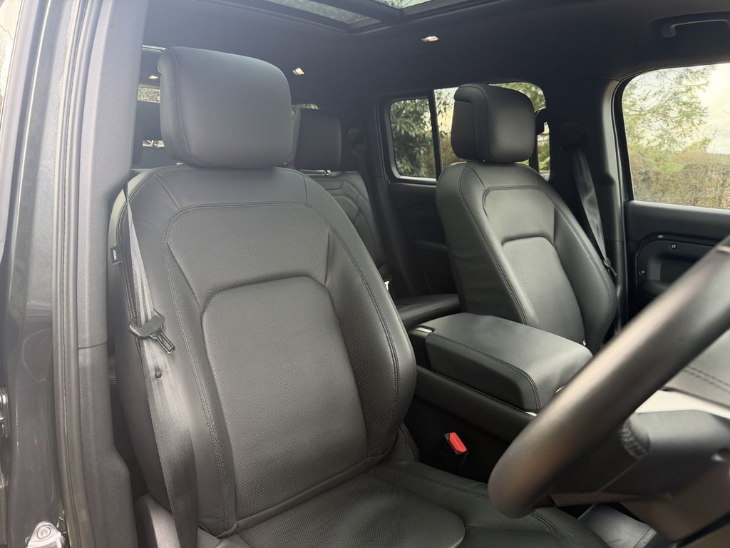 Used Land Rover Defender 2024 for sale - 77499201: Photo 10
