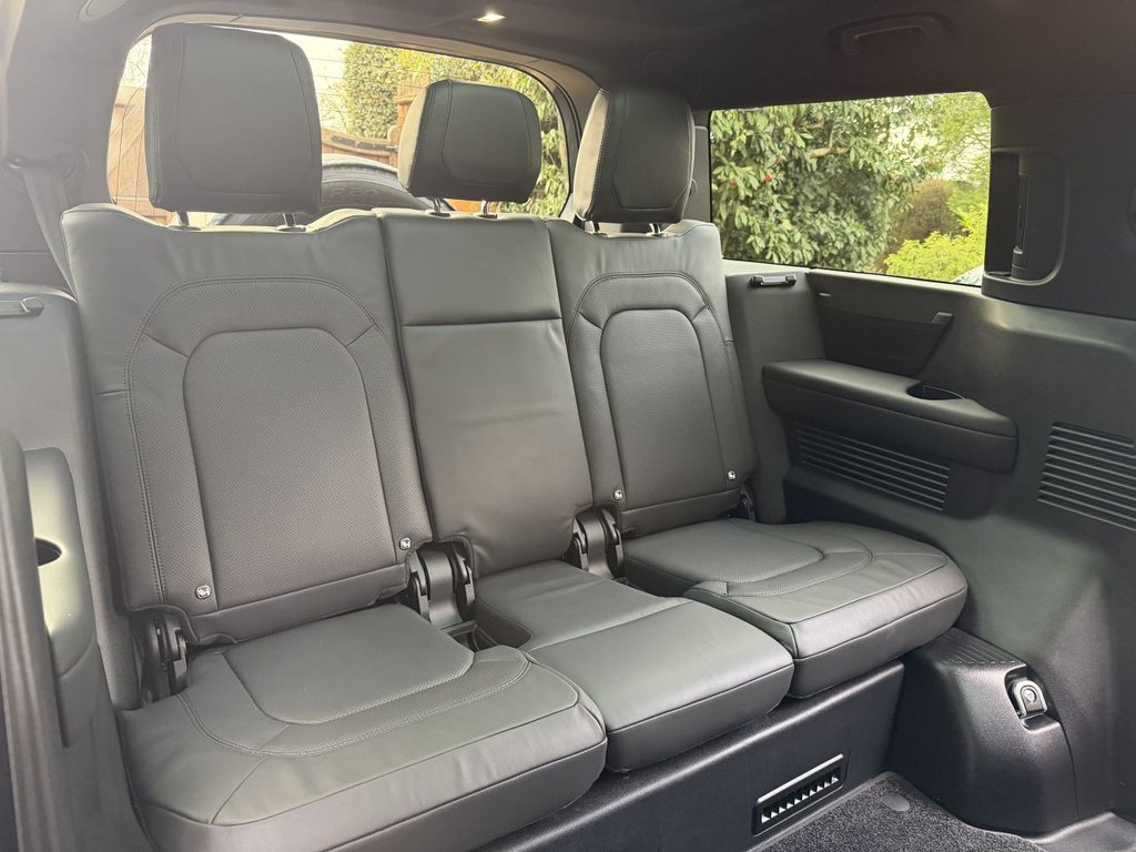 Used Land Rover Defender 2024 for sale - 77499201: Photo 18