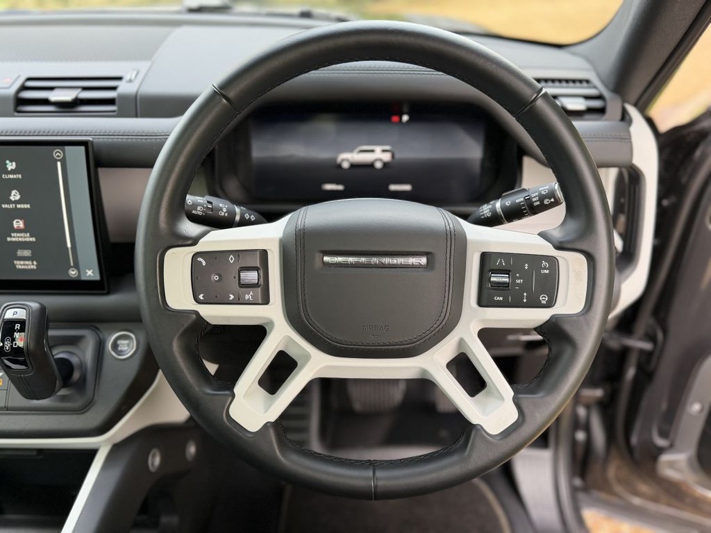 Used Land Rover Defender 2024 for sale - 77499201: Photo 22