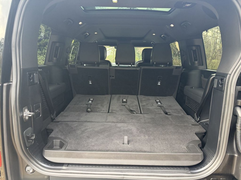 Used Land Rover Defender 2024 for sale - 77499201: Photo 24