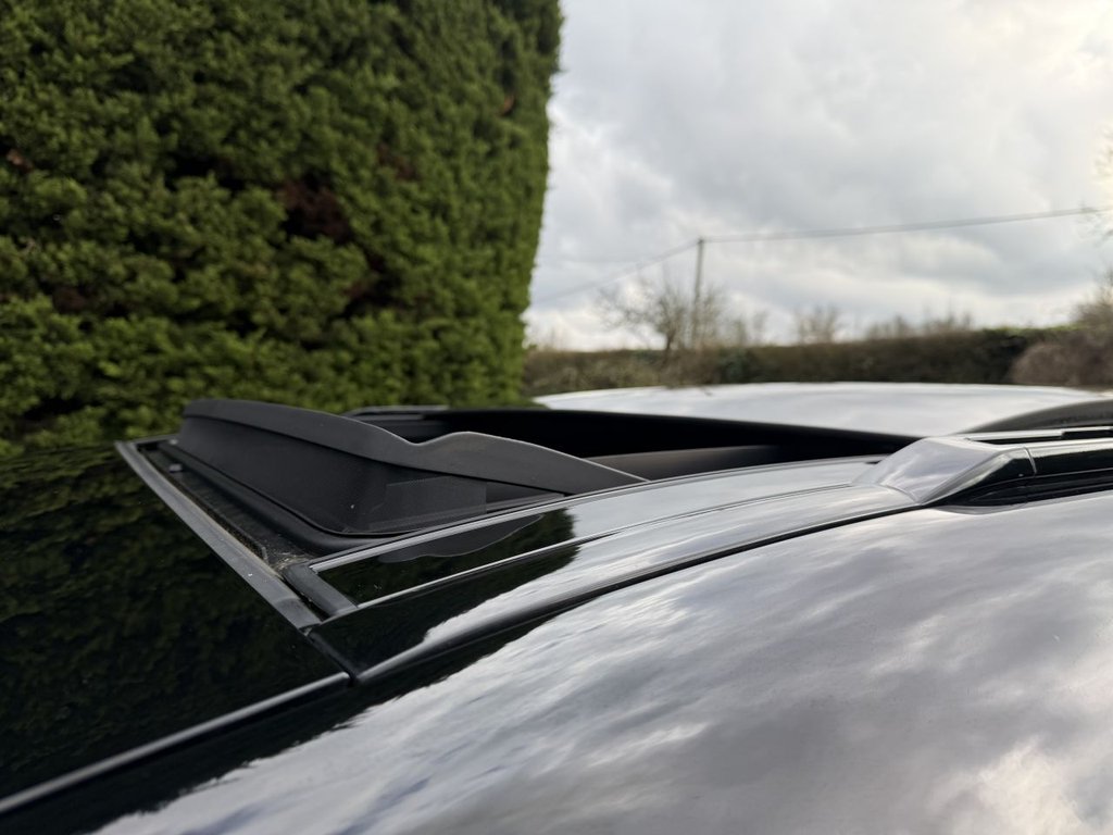 Used Land Rover Defender 2024 for sale - 77499201: Photo 9