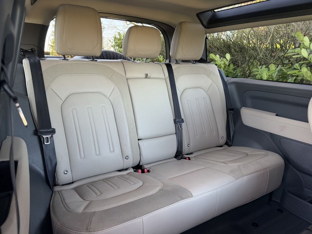 Used Land Rover Defender 2021 for sale - 77436649: Photo 14