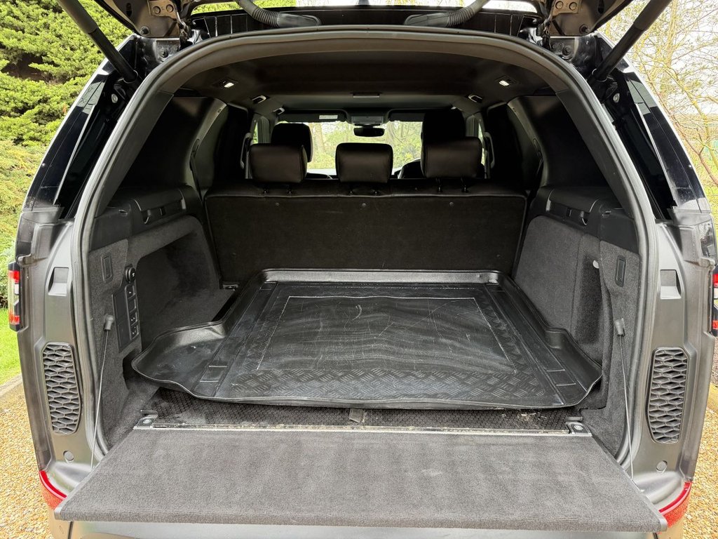 Used Land Rover Discovery 2019 for sale - 77621668: Photo 10