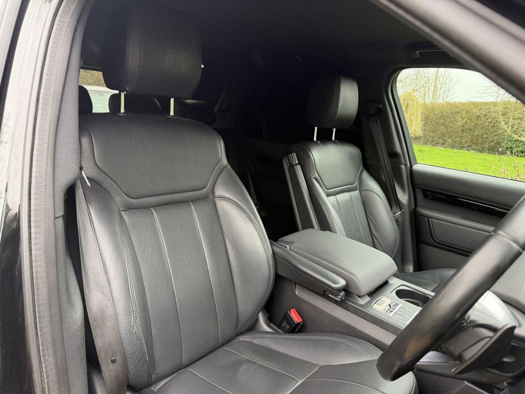 Used Land Rover Discovery 2019 for sale - 77621668: Photo 11