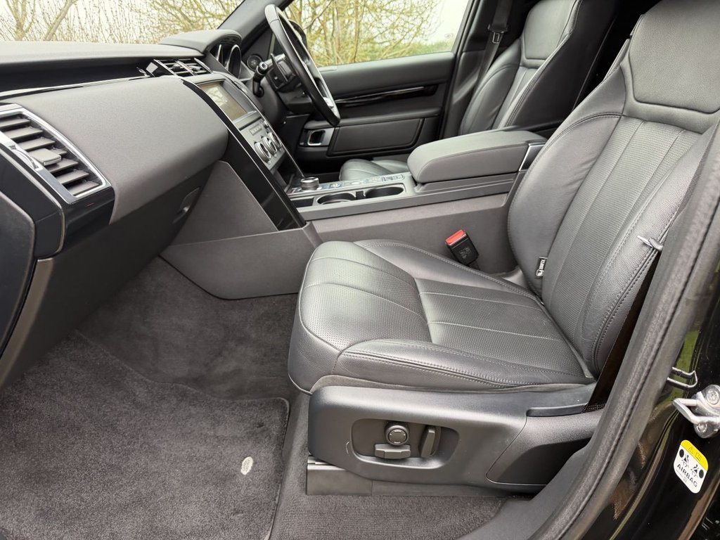 Used Land Rover Discovery 2019 for sale - 77621668: Photo 14