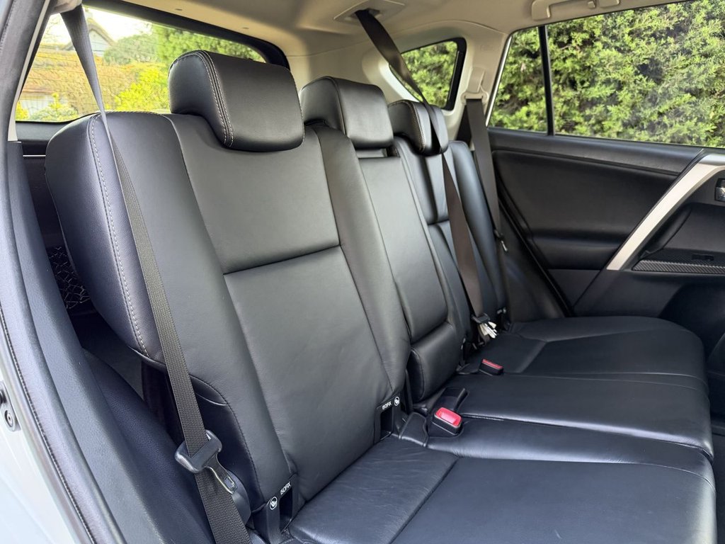 Used Toyota RAV4 2014 for sale - 77667042: Photo 16