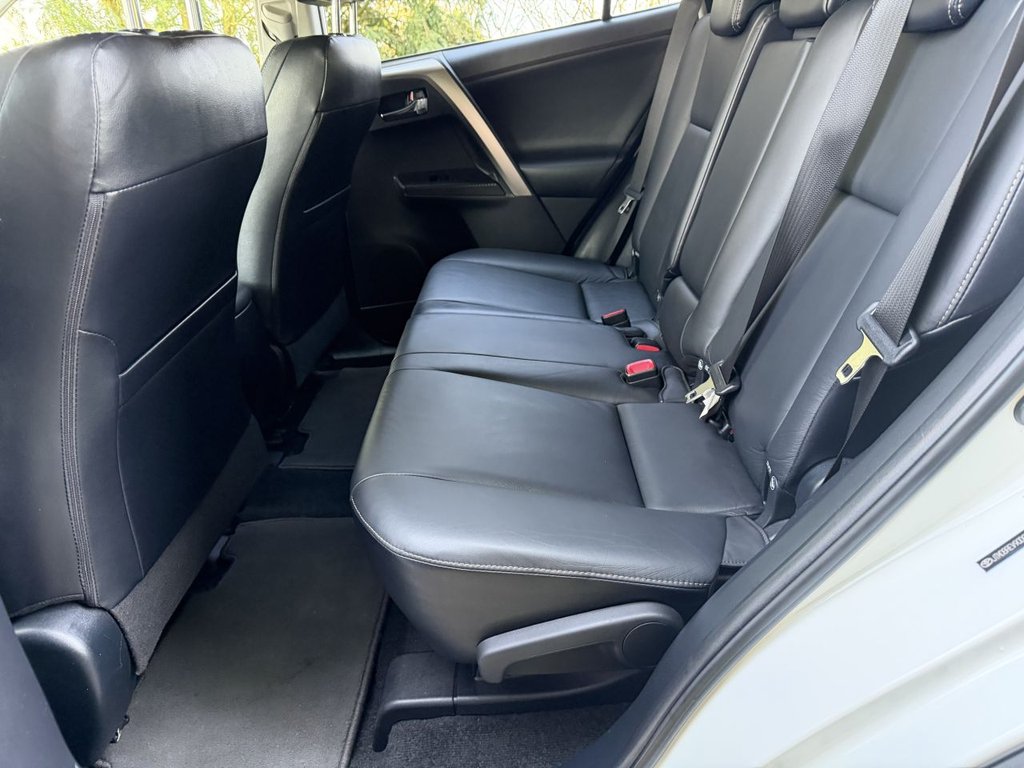 Used Toyota RAV4 2014 for sale - 77667042: Photo 17