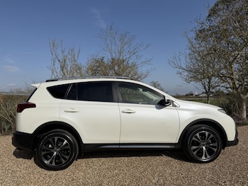 Used Toyota RAV4 2014 for sale - 77667042: Photo