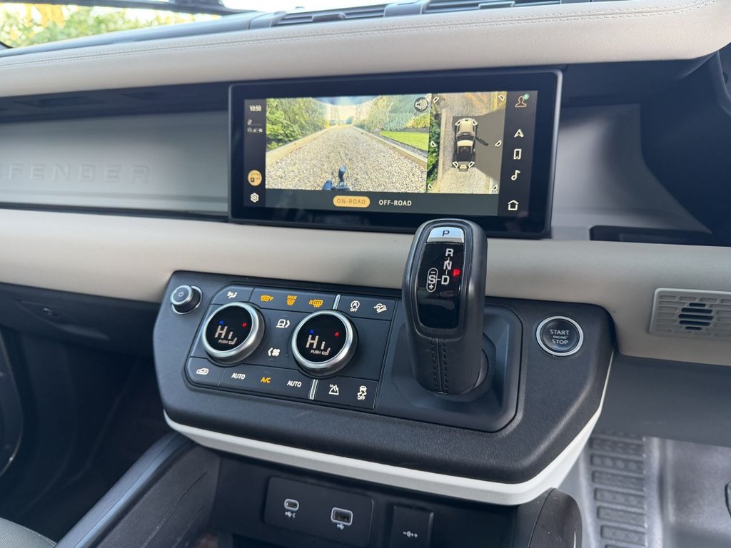 Used Land Rover Defender 2021 for sale - 77157404: Photo 21