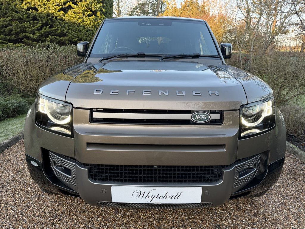 Used Land Rover Defender 110 2024 for sale - 77157416: Photo 7