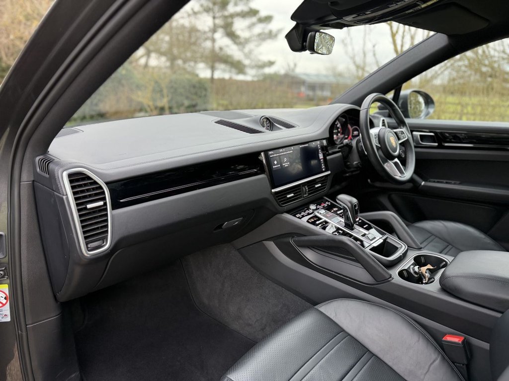 Used Porsche Cayenne 2020 for sale - 77436546: Photo 26