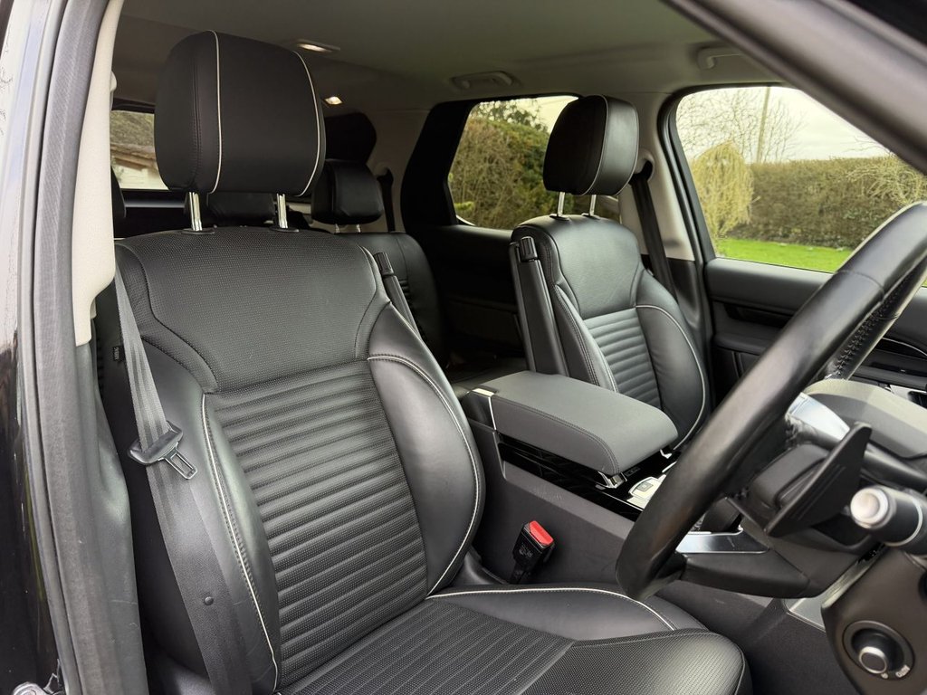 Used Land Rover Discovery 5 2018 for sale - 77621020: Photo 10