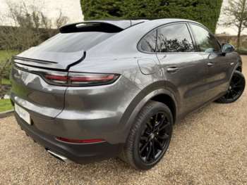 Used Porsche Cayenne 2020 for sale - 74721866: Photo