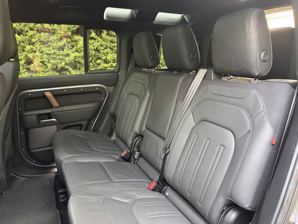 Used Land Rover Defender 2024 for sale - 78044607: Photo 20