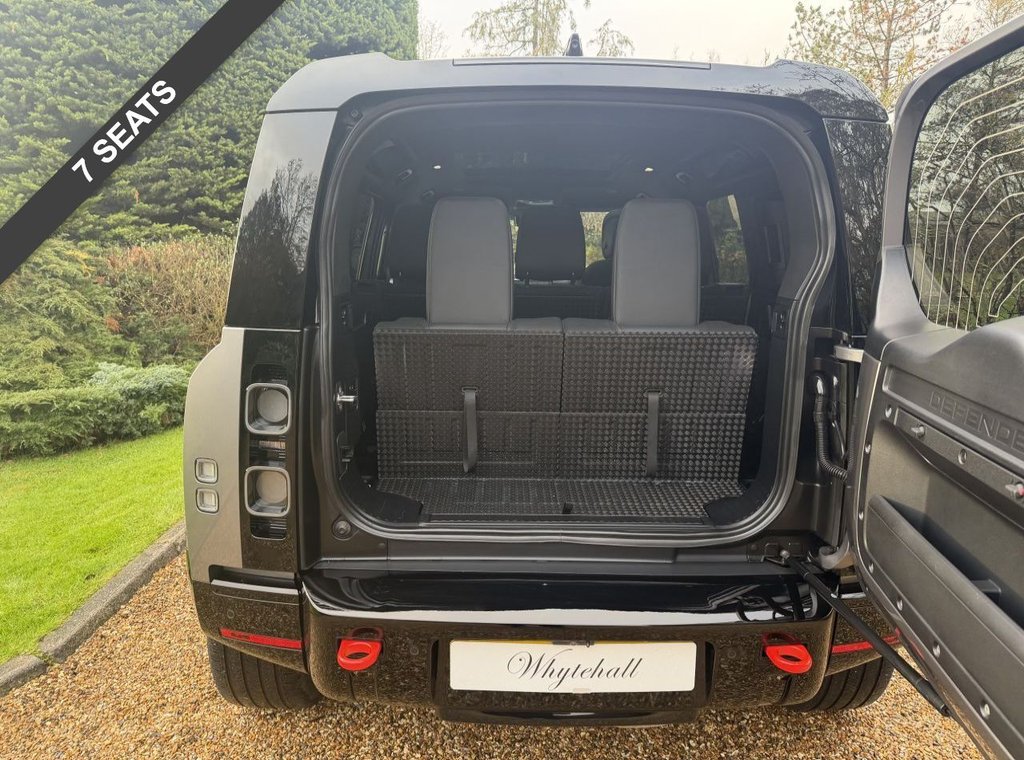 Used Land Rover Defender 2024 for sale - 78044607: Photo 9