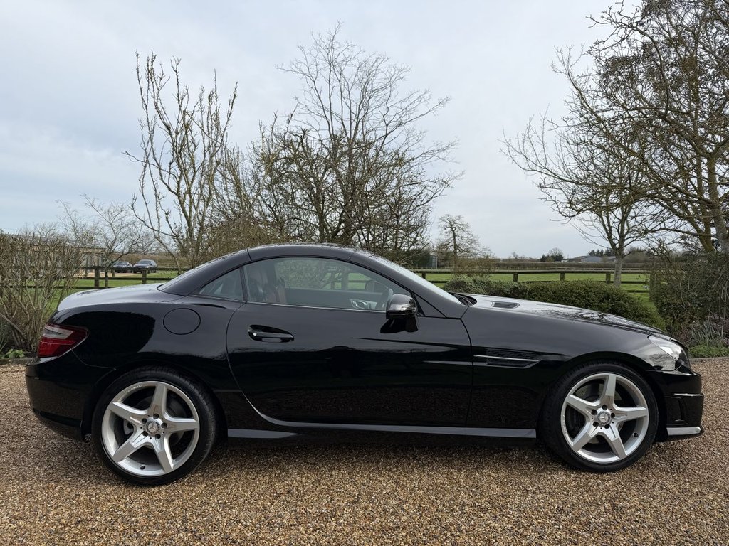 Used Mercedes-Benz SLK 2014 for sale - 77879585: Photo 4