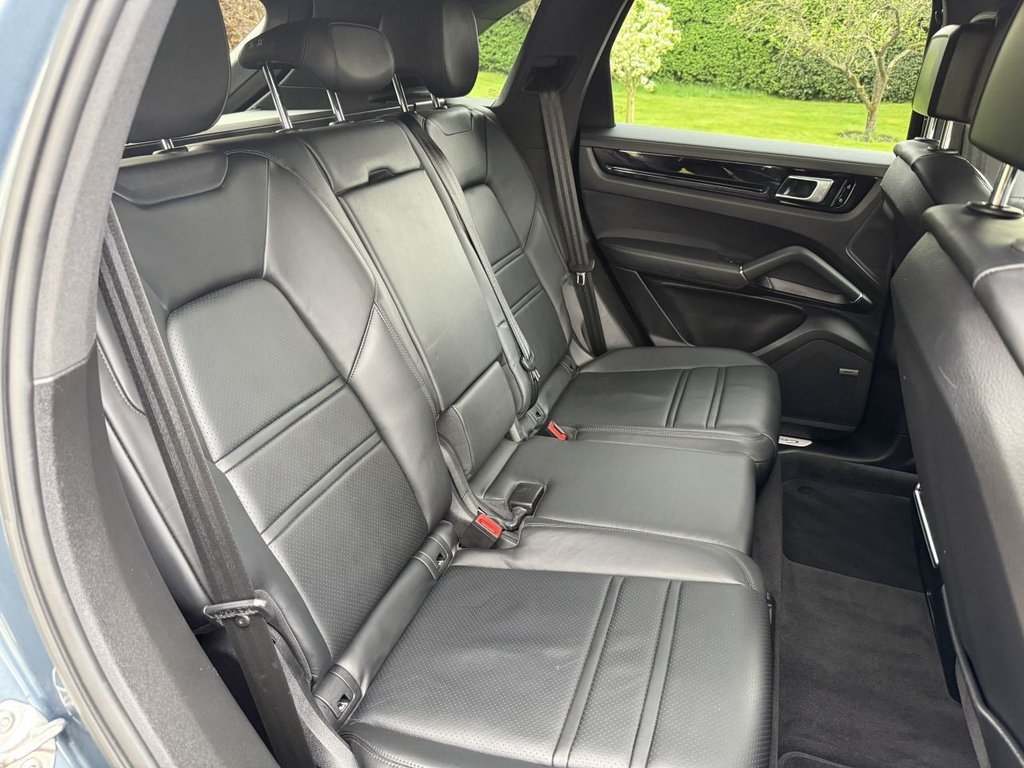 Used Porsche Cayenne 2019 for sale - 77356429: Photo 12