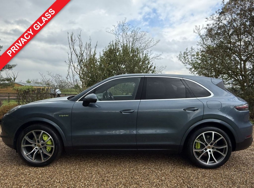 Used Porsche Cayenne 2019 for sale - 77356429: Photo 4