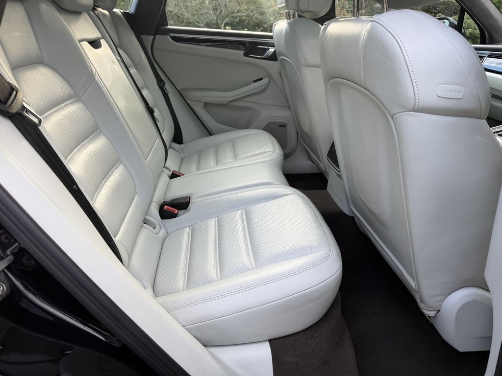 Used Porsche Macan 2016 for sale - 77275834: Photo 15