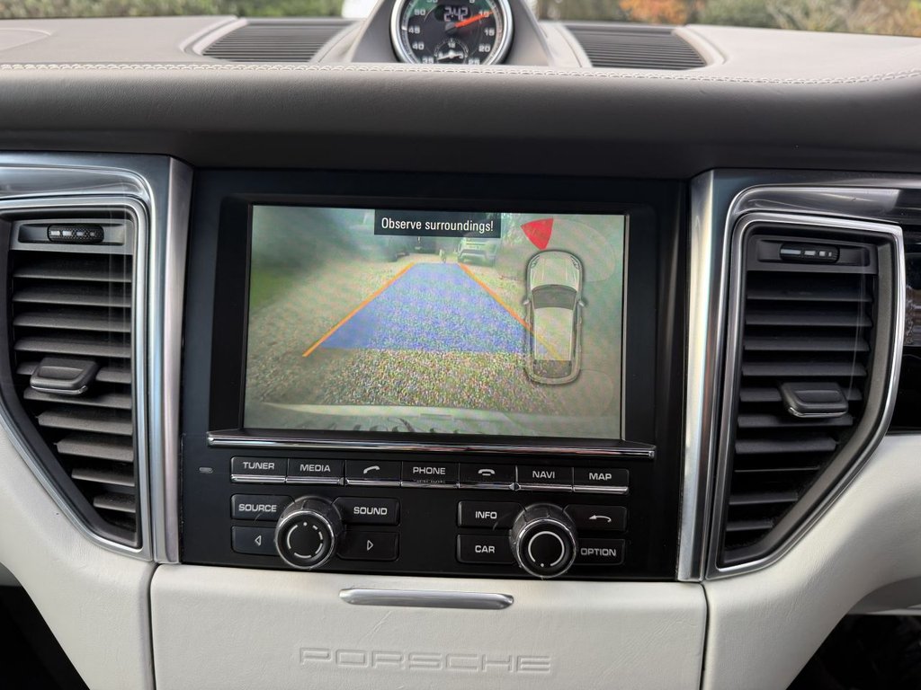 Used Porsche Macan 2016 for sale - 77275834: Photo 21