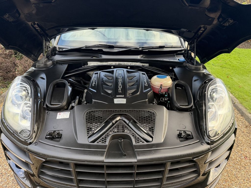 Used Porsche Macan 2016 for sale - 77275834: Photo 34