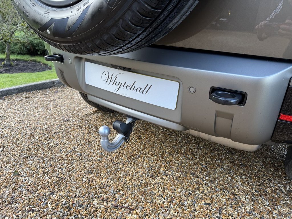 Used Land Rover Defender 110 2023 for sale - 77436416: Photo 30