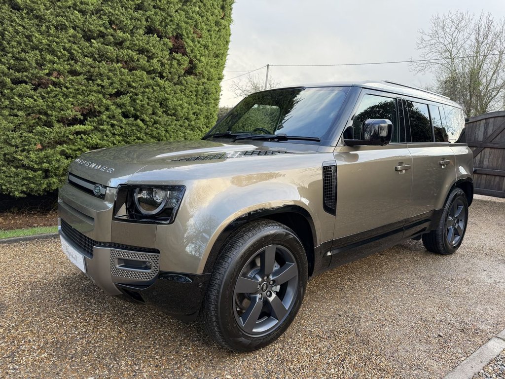 Used Land Rover Defender 110 2023 for sale - 77436416: Photo 40