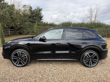 Used Porsche Cayenne 2019 for sale - 79563167: Photo