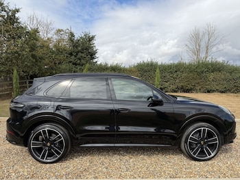 Used Porsche Cayenne 2019 for sale - 79563167: Photo